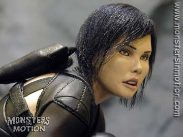 Theronflux Female Resin Model Kit - Click Image to Close
