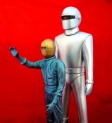 Gort & Klattu 1/6 Scale Resin Model Kit