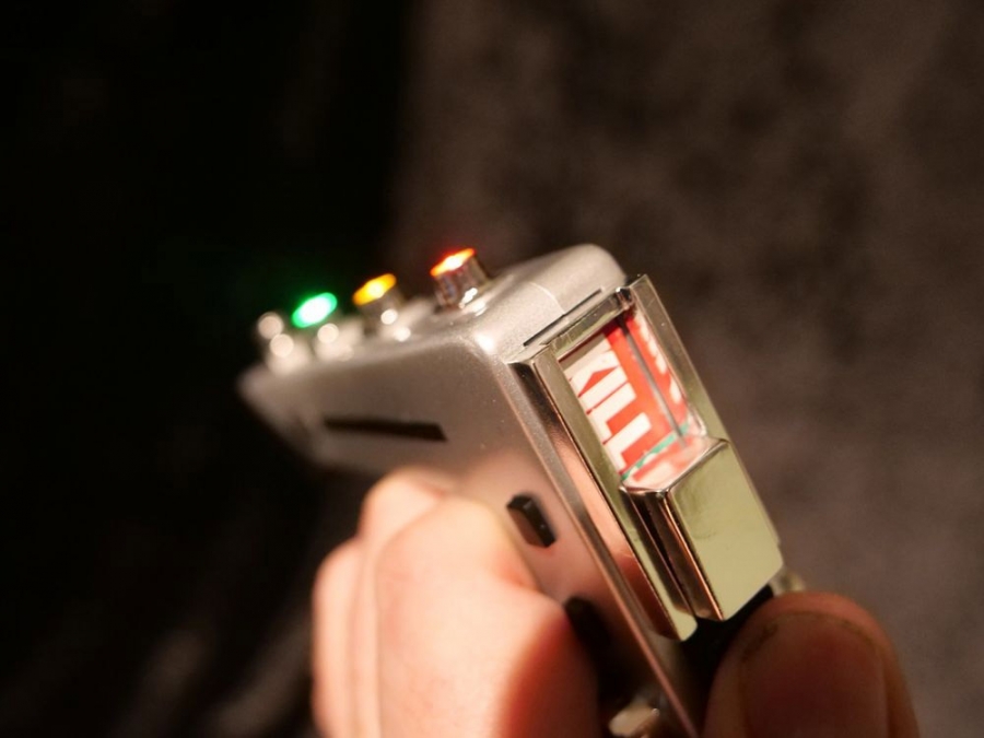 Space 1999 Deluxe Electronic Stun Gun and Commlock Set Prop Replicas with Lights and Sound by Sixteen 12 - Click Image to Close