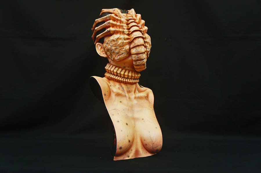 Alien Facehugger The Colonist Renewal 1/1 Scale Art Piece Statue - Click Image to Close