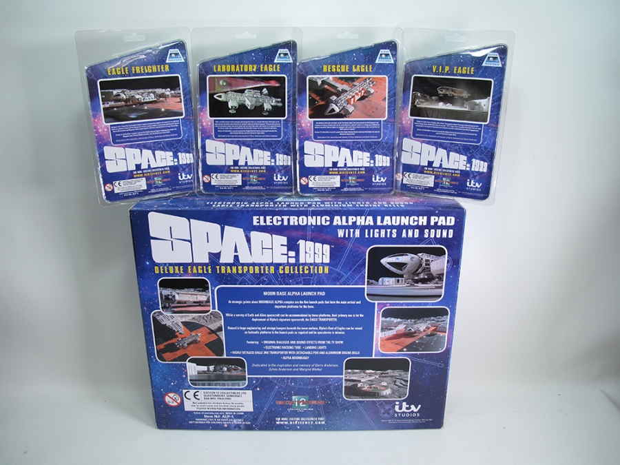 Space: 1999 Complete 5.5 Inch Eagle Collection with Electronic Eagle Launchpad by Sixteen 12 - Click Image to Close