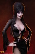 Elvira Mistress of the Dark 1/4 Scale Maquette Statue (Black Dress Version)