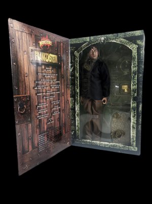 Frankenstein's Dwight Frye as Fritz 1/6 Action Figure Sideshow
