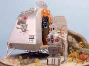 Lost In Space Space Pod 1/24 Scale Plastic Model Kit