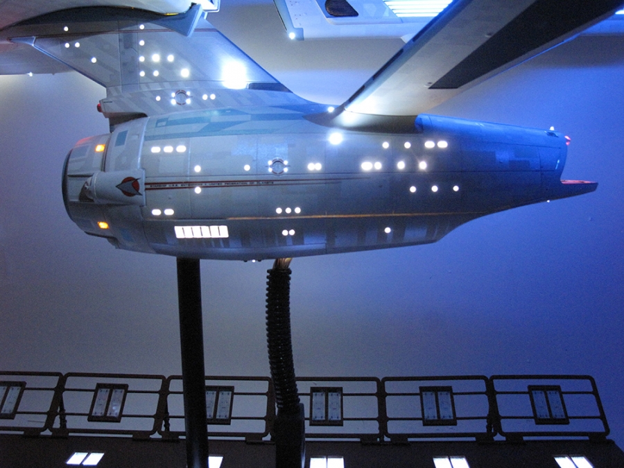 Star Trek Movie Enterprise 1701-A FX Company 1/350 Scale Museum Quality Replica - Click Image to Close