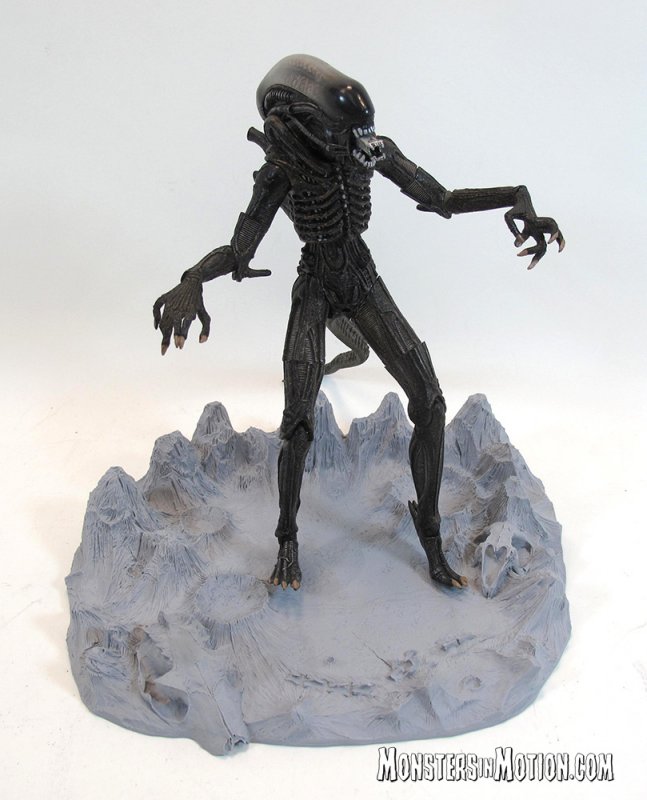 Alien Terrain Customizing Base Resin Model Kit - Click Image to Close