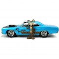 Looney Tunes Hollywood Rides 1970 Plymouth Road Runner 1/24 Scale with Wile E Coyote