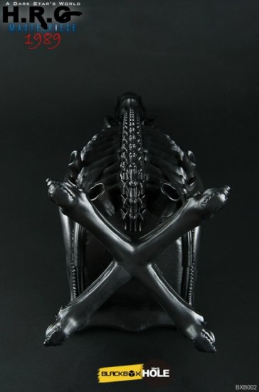 H.R. Giger 1/6 Scale Masterpiece Figure with Chair H.R.