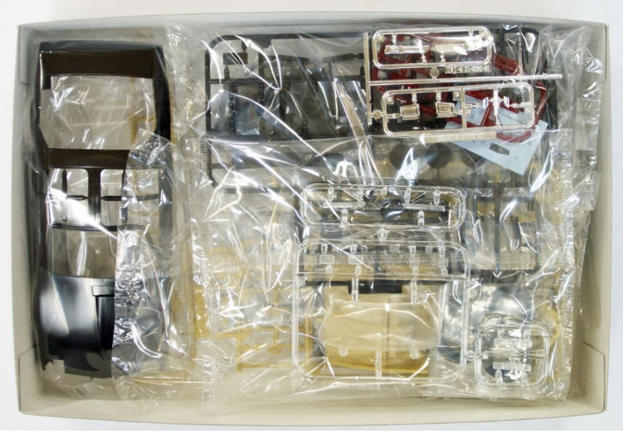 Knight Rider 1982 Season 1 Knight 2000 K.I.T.T. 1/24 Scale Model Kit by Aoshima - Click Image to Close