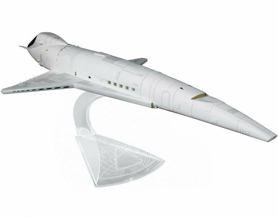2001: A Space Odyssey Orion Space Clipper 1/160 Scale Model Kit by Moebius - Click Image to Close