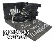 Monster Scenes Scale Frankenstein Cartoon Monster Skeleton Model Kit