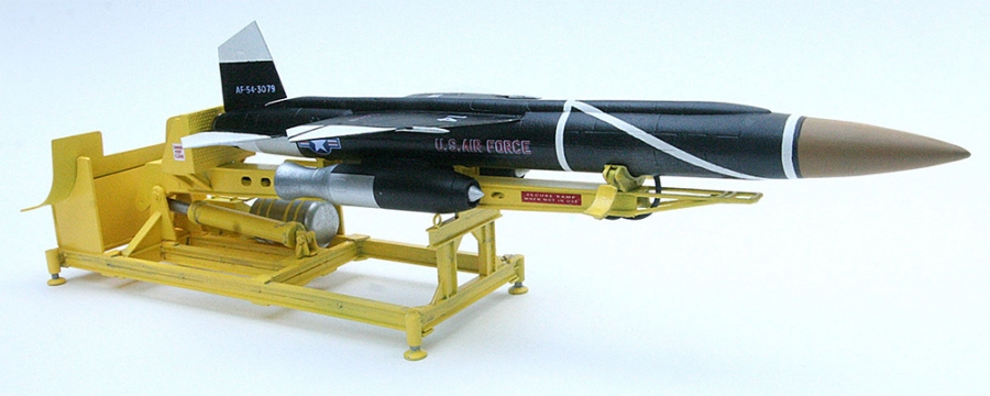Boeing Bomarc Missile 1/56 Scale Model Kit Revell Re-Issue by Atlantis - Click Image to Close