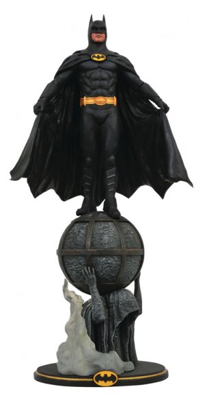 Batman 1989 DC Gallery Movie PVC Statue Michael Keaton