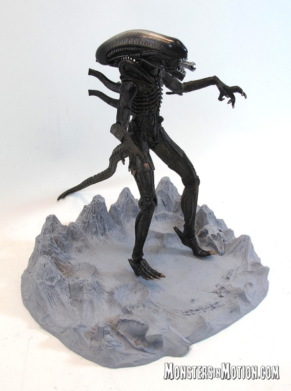 Alien Terrain Customizing Base Resin Model Kit - Click Image to Close