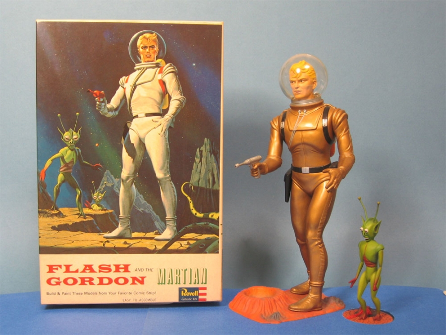 Flash Gordon and Alien 1965 1/8 Scale Model Kit Revell Re-Issue - Click Image to Close
