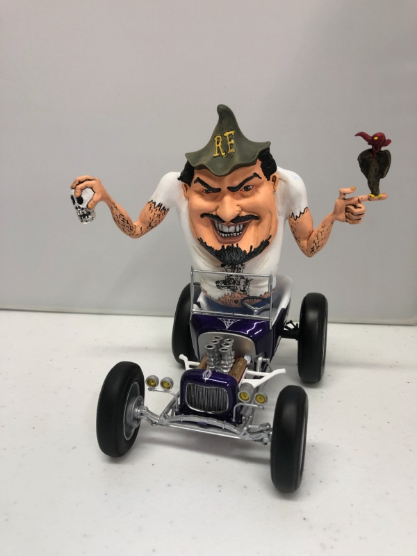 Ed "Big Daddy" Roth Tweedy Pie with Boss Fink Model Kit by Atlantis - Click Image to Close