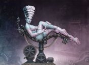 Bride of Frankenstein Frankie Reborn Statue by OLIVIA