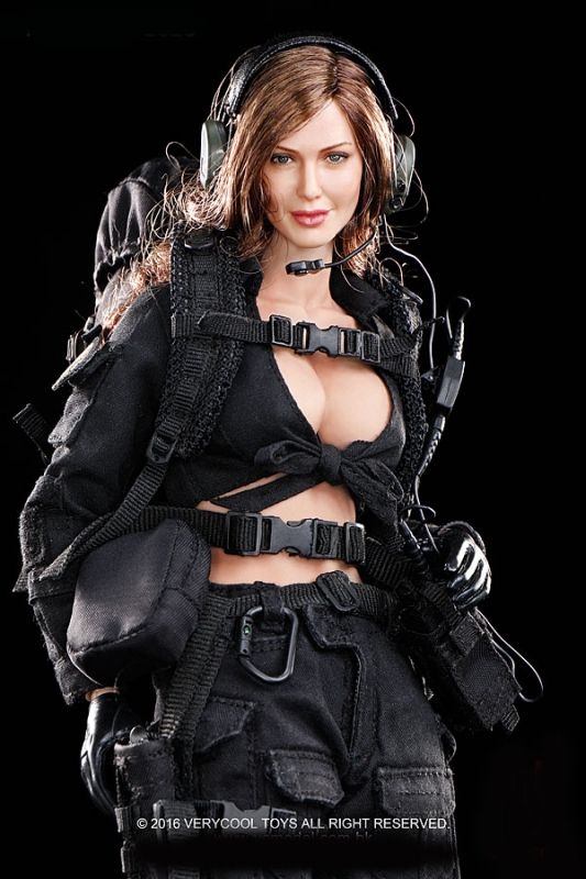 Female Shooter 1/6 Scale Figure by Very Cool - Click Image to Close