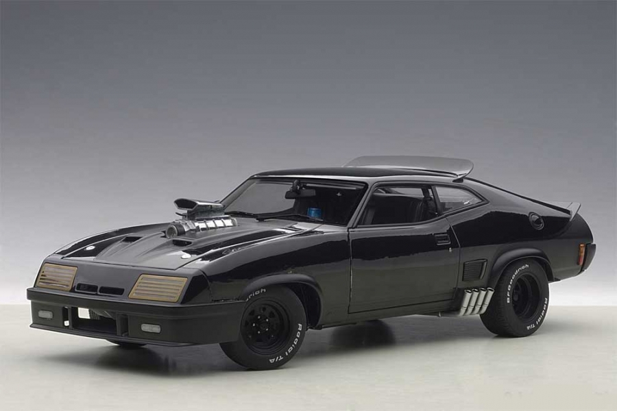 Mad Max Last Of The V8 Interceptors Ford Falcon XB 1/18 Scale Super Deluxe Diecast Replica by Autoart - Click Image to Close