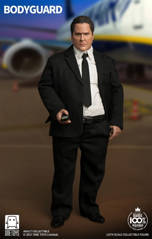 Personal Bodyguard Happy Hogan 1/6 Scale Figure by Onetoys - Click Image to Close
