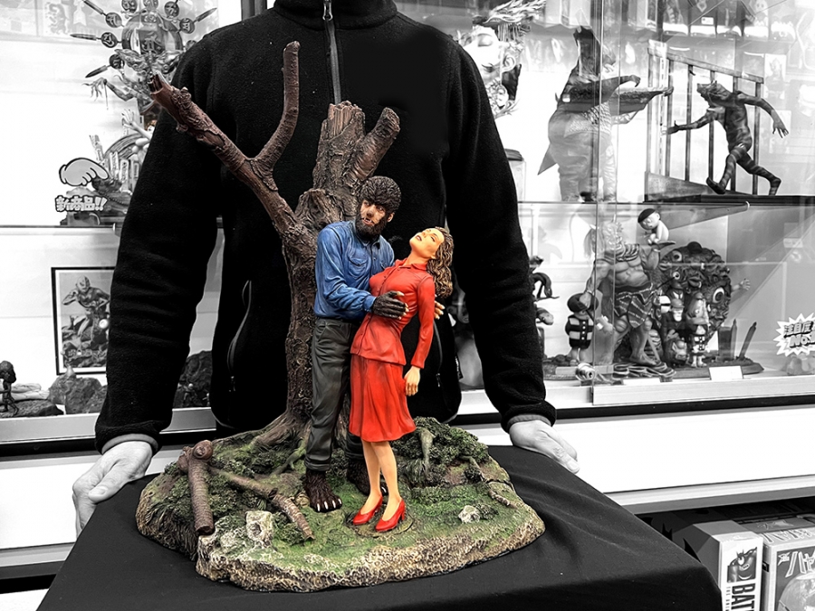 Wolf Man & Gwen Conliffe 1941 Master Painted 1/6 Scale Statue Diorama Lon Chaney Jr. Wolfman - Click Image to Close