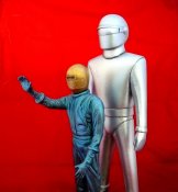 Gort & Klattu 1/6 Scale Resin Model Kit