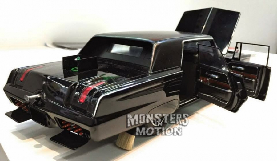 Green Hornet Classic Black Beauty 1/18 Scale Diecast Replica Car by AutoArt - Click Image to Close
