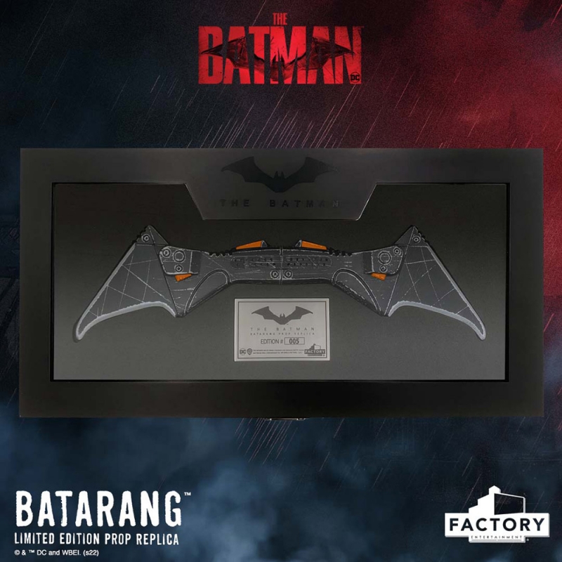 Batman, The 2022 Batarang Limited Edition Prop Replica - Click Image to Close