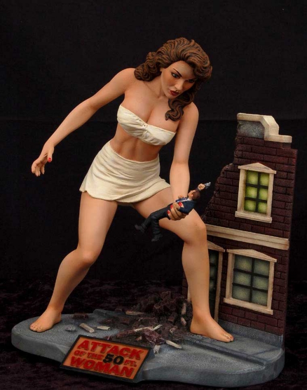 Attack of the 50 Foot Woman Model Kit #2 Building Diorama Version - Click Image to Close