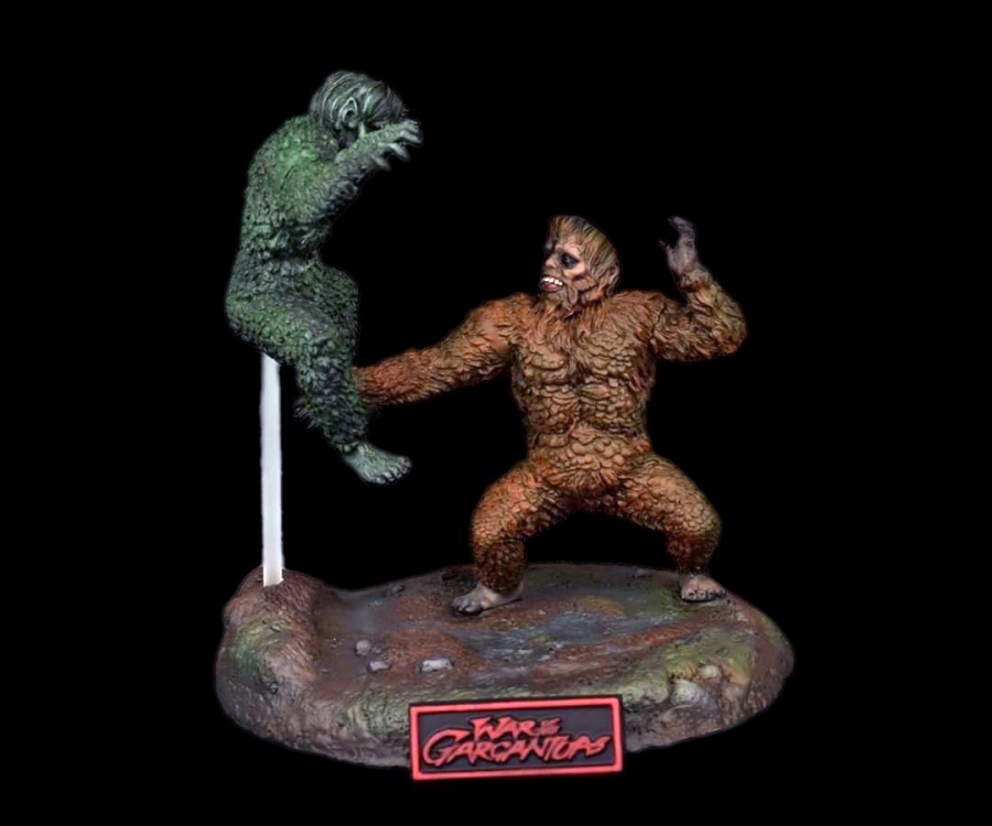 War of the Gargantuas 2 Piece Resin Model Kit - Click Image to Close