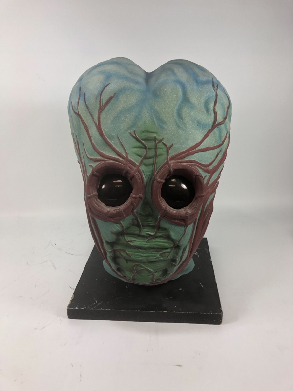 Don Post 1998 Universal Monsters Re-Issue This Island Earth Metaluna Mutant Mask - Click Image to Close