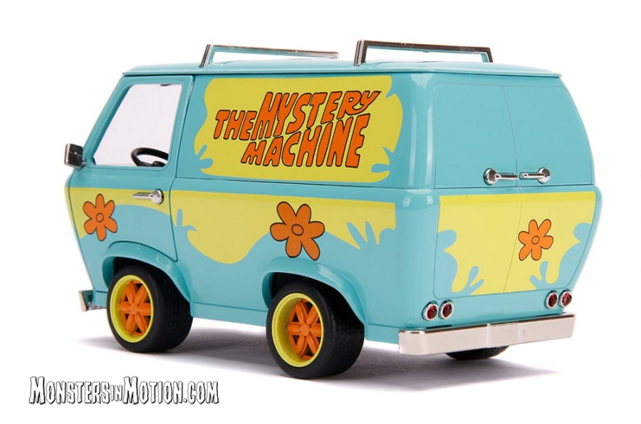 Scooby-Doo Mystery Machine 1/24 Scale Diecast Replica with Figures - Click Image to Close