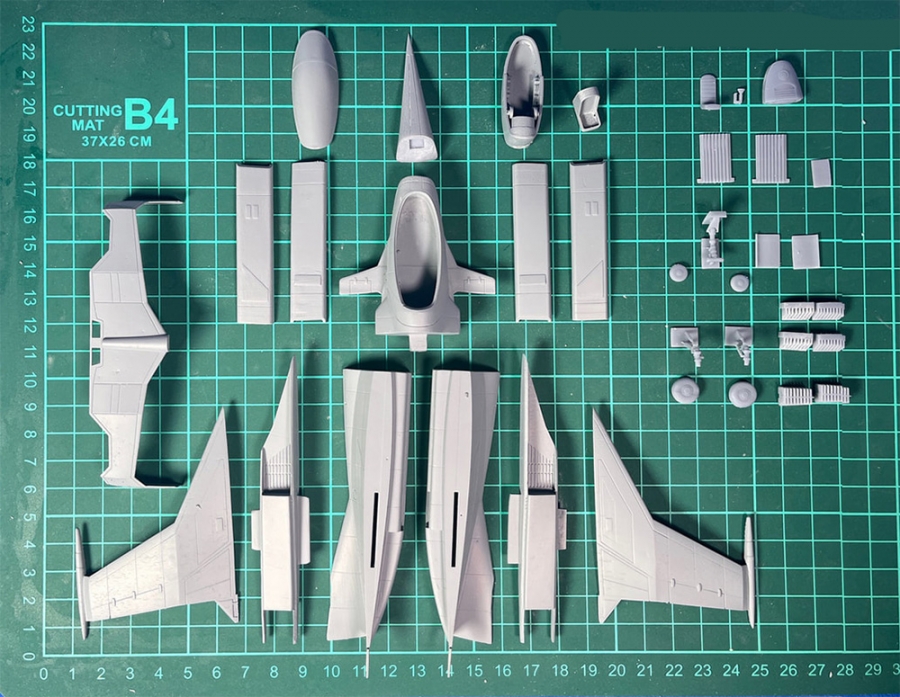 Captain Scarlet 2005 White Falcon 1/72 Scale Model Kit Gerry Anderson - Click Image to Close