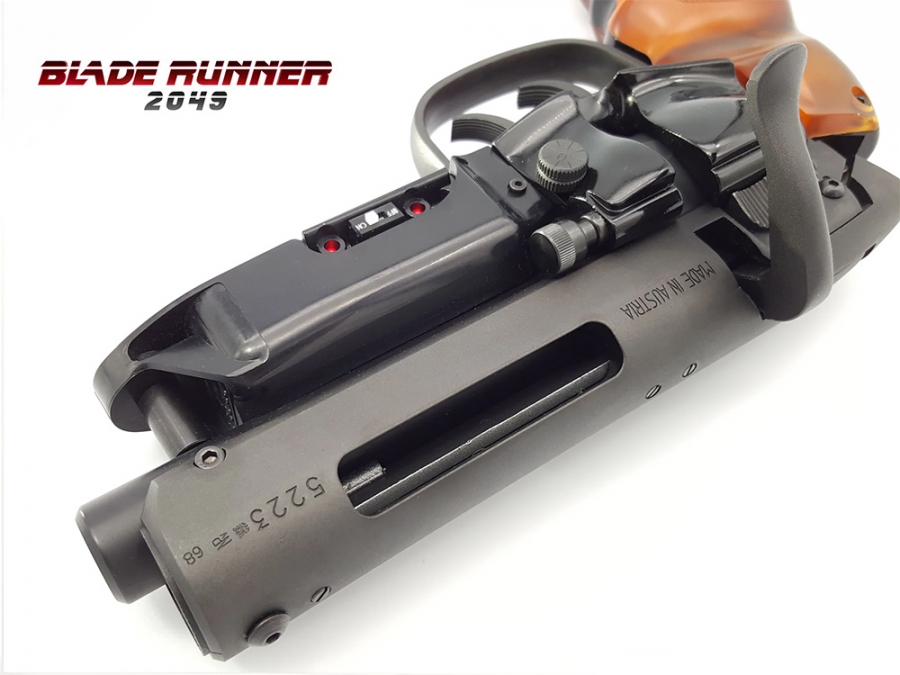 Blade Runner 2049 Deckard's Blaster Hero Elite Movie Prop Replica - Click Image to Close