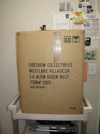 Alien Queen 1/4 Scale Bust by Sideshow Alien Queen 1/4 Scale