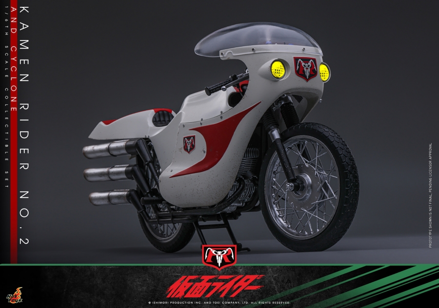 Kamen Rider No. 2 with Cyclone Motorcycle 1/6 Scale Figure Set by Hot Toys - Click Image to Close