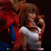 Spider-Man and MJ 1/6 Scale Diorama Art Scale Limited Edition Statue