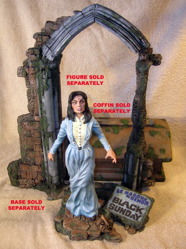 Black Sunday Gothic Witch Model Kit Barbera Steele - Click Image to Close