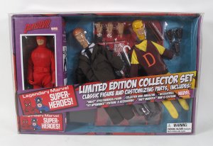 Marvel Super Heroes Daredevil Collector's Set Mego Style Figure by Diamond Select LIMITED EDITION