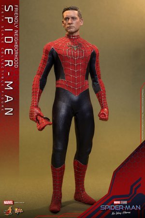 Spider-Man Friendly Neighborhood 1/6 Scale Figure by Hot Toys Toby Maguire