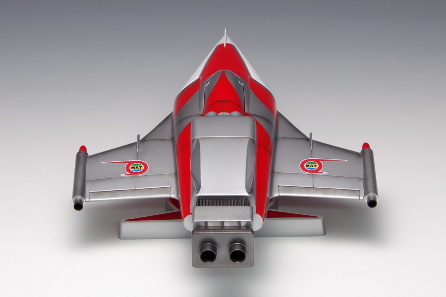 Ultraman 1/72 "The Return of Ultraman" Space Arrow Model Kit - Click Image to Close