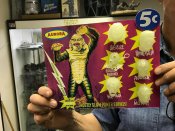 Aurora Monsters Glow Head Fantasy Model Display Card Creature from the Black Lagoon Version