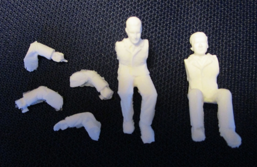 Voyage to the Bottom of the Sea Flying Sub 1/32 Seated Figures - Click Image to Close