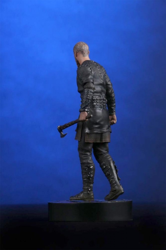 Vikings TV Series King Ragnar 1/9 Scale Statue OOP - Click Image to Close