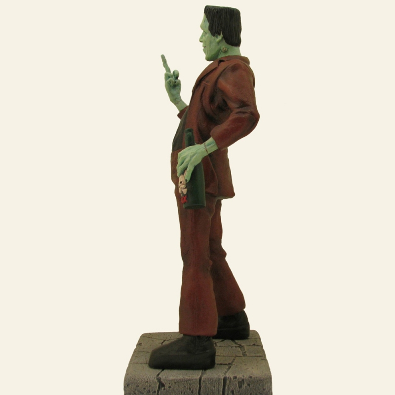 Happy Herman 1/8 Scale Resin Model Assembly Kit - Click Image to Close
