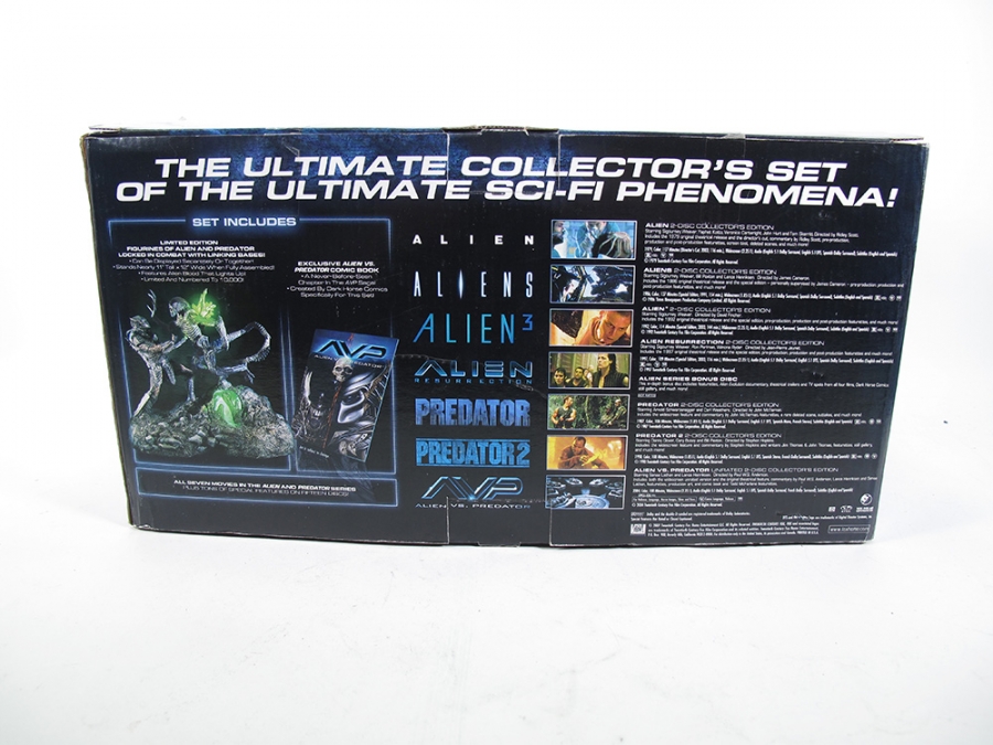 Alien Vs. Predator Ultimate Showdown Box 15 Disc DVD Set - Click Image to Close