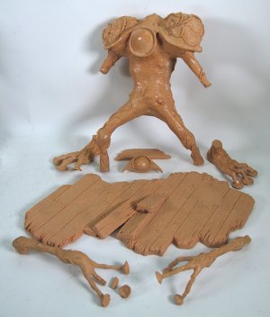 War of the Worlds 1953 Martian 1/6 Scale Unpainted Model Kit