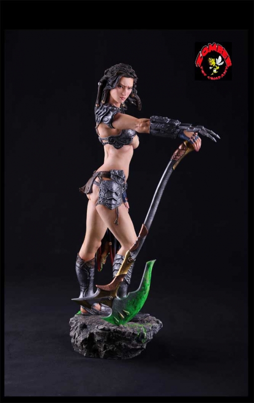 Predator Hunter 1/4 Scale Resin Model Kit LIMITED EDITION by Zombee - Click Image to Close