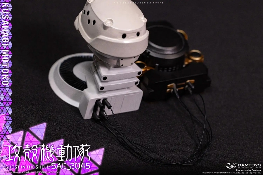 Ghost in the Shell SAC 2045 Motoko Kusanagi 1/6 Scale Figure - Click Image to Close