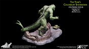 20 Million Miles to Earth Ymir Colosseum Showdown Resin Statue Diorama Ray Harryhausen